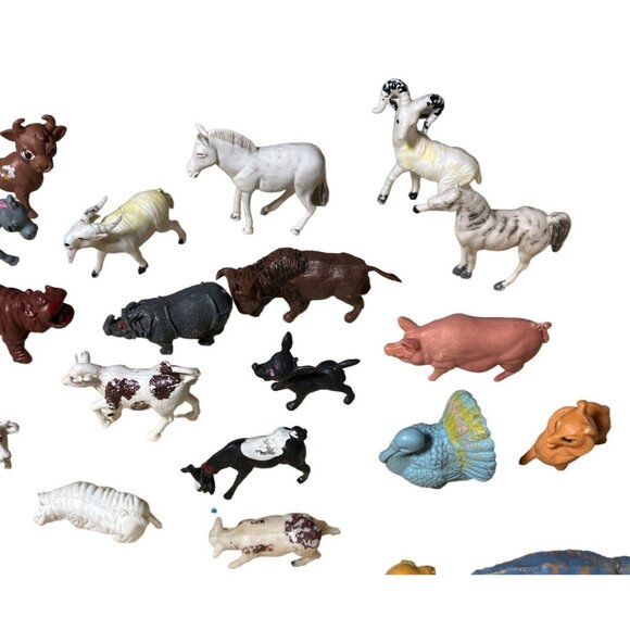 Toy Animal Lot  23 animals Made in Hong Kong - Picture 7 of 12